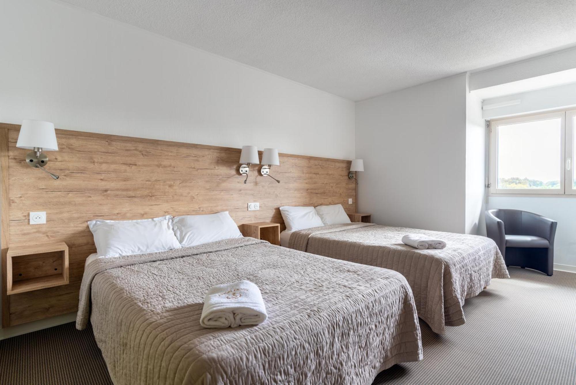 Abor Hotel, Mont De Marsan Saint-Pierre-du-Mont  Экстерьер фото