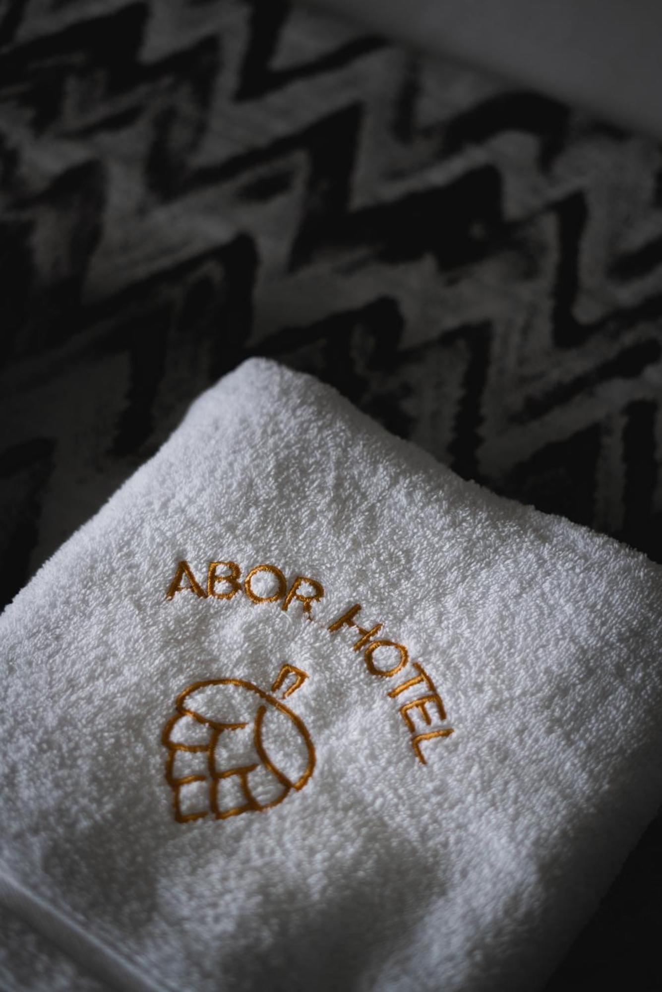 Abor Hotel, Mont De Marsan Saint-Pierre-du-Mont  Экстерьер фото